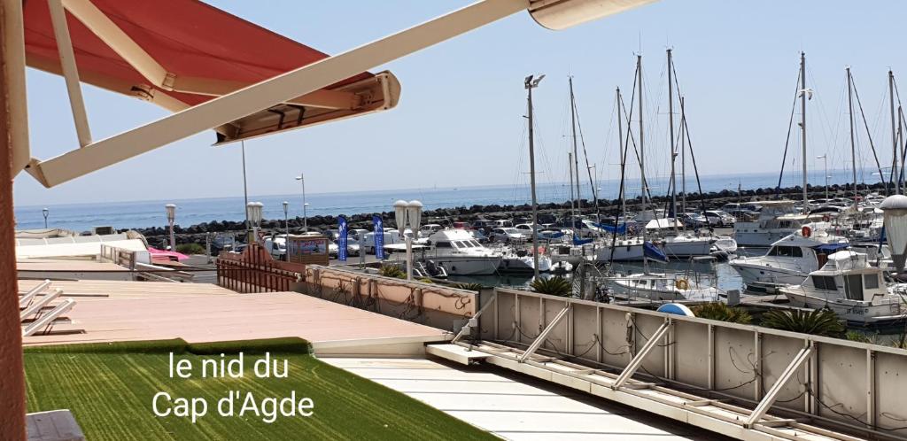 Résidence de standing la Pêcherie Spacieux T3 comme un cocon familial vue  mer et sur l'avant port Sur le bout du bout de Cap d'Agde seule cap en  Occitanie, Le Cap d'Agde –