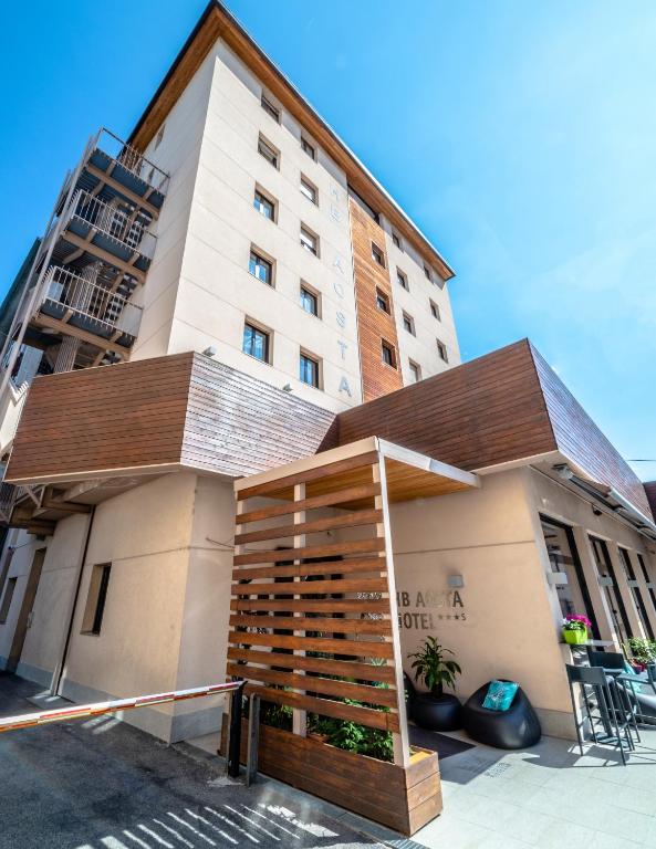 Budova, kde se hotel nachází