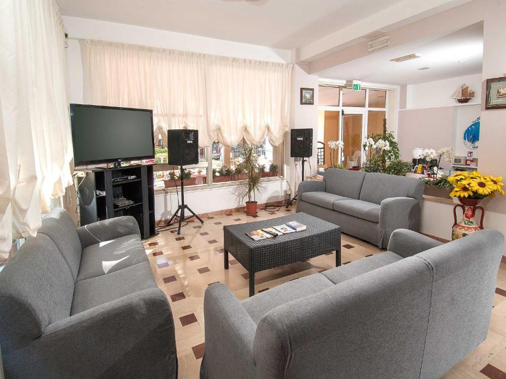Zdjęcie z galerii obiektu Hotel Marisa w mieście Riccione