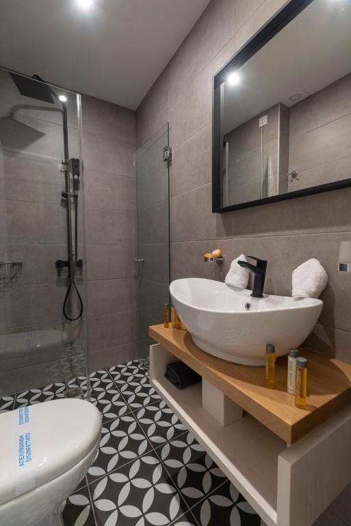 Athens Market Portrait - Resim 27