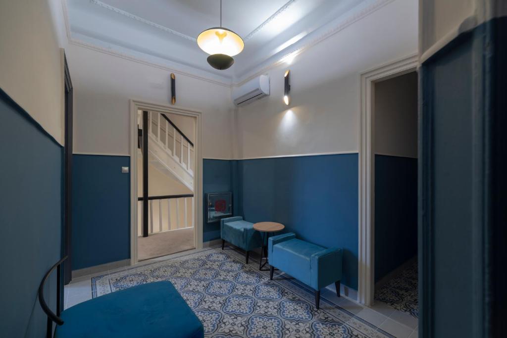 Athens Market Portrait - Resim 29