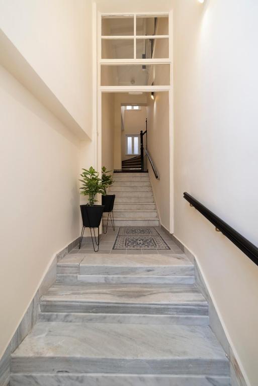 Athens Market Portrait - Resim 31