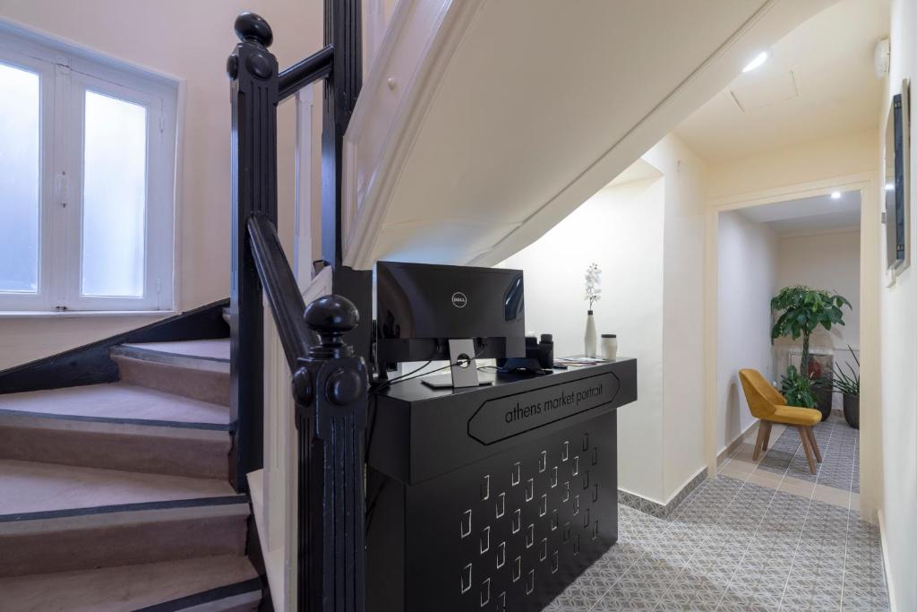 Athens Market Portrait - Resim 9