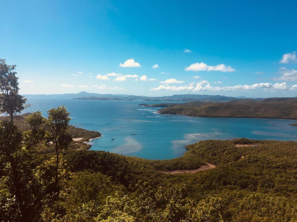 Paesaggio naturale nelle vicinanze della villa