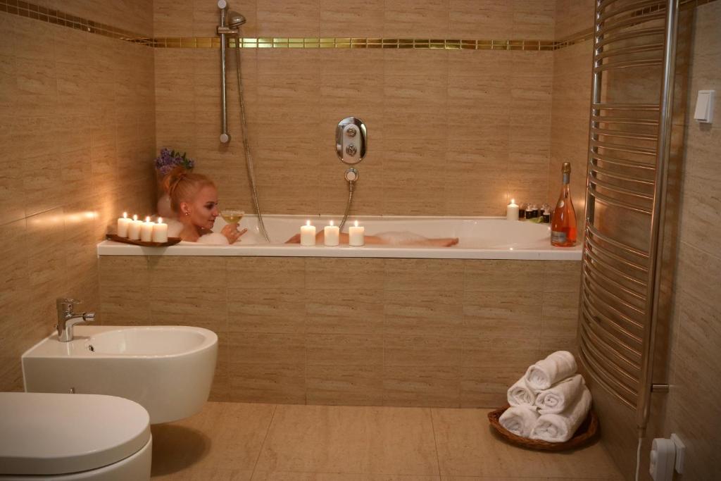 Koupelna v ubytování Wellness Hotel Zámeček