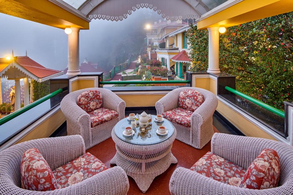 Posezení v ubytování Mayfair Darjeeling
