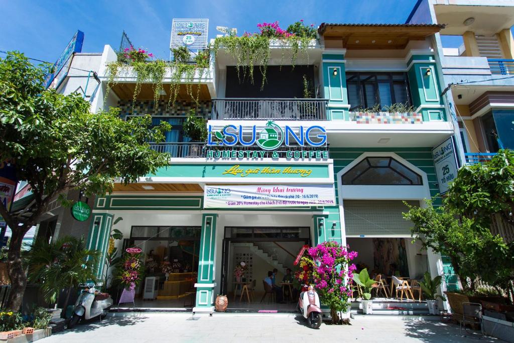 a building with a sign that reads eso at L'Suong in Bình Thành