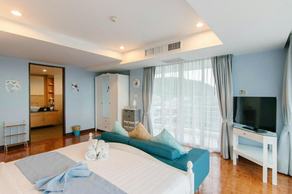 TV a/nebo společenská místnost v ubytování SeaRidge Hua Hin Resort & Poolvilla