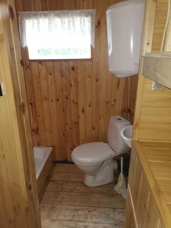 Koupelna v ubytování Pod Gwiazdami Lejkowo