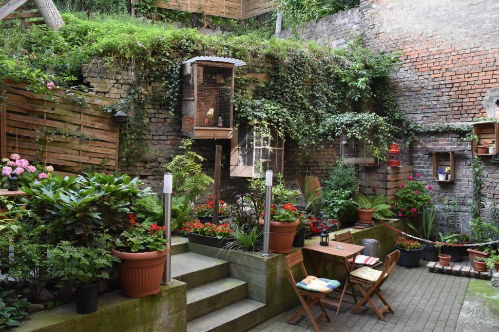 Vonkajšia záhrada v ubytovaní Baltic Hostel