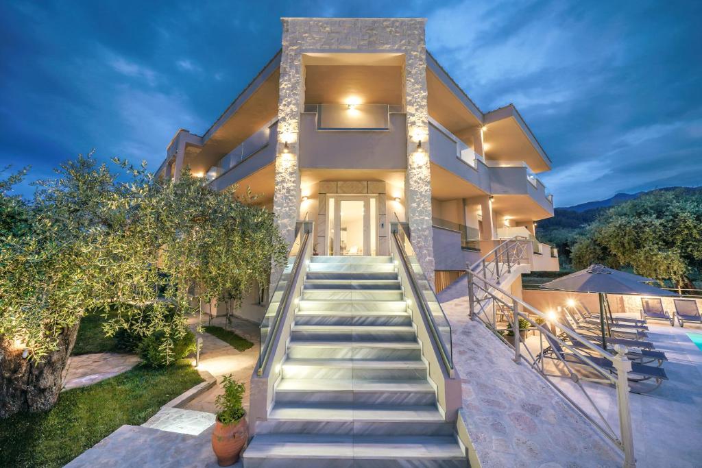 Iliomagic Luxury Suites Thassos - 13