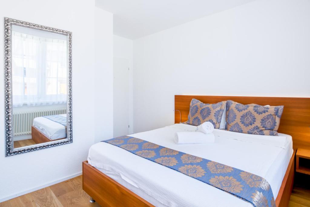 Hotel Old Town - Resim 6