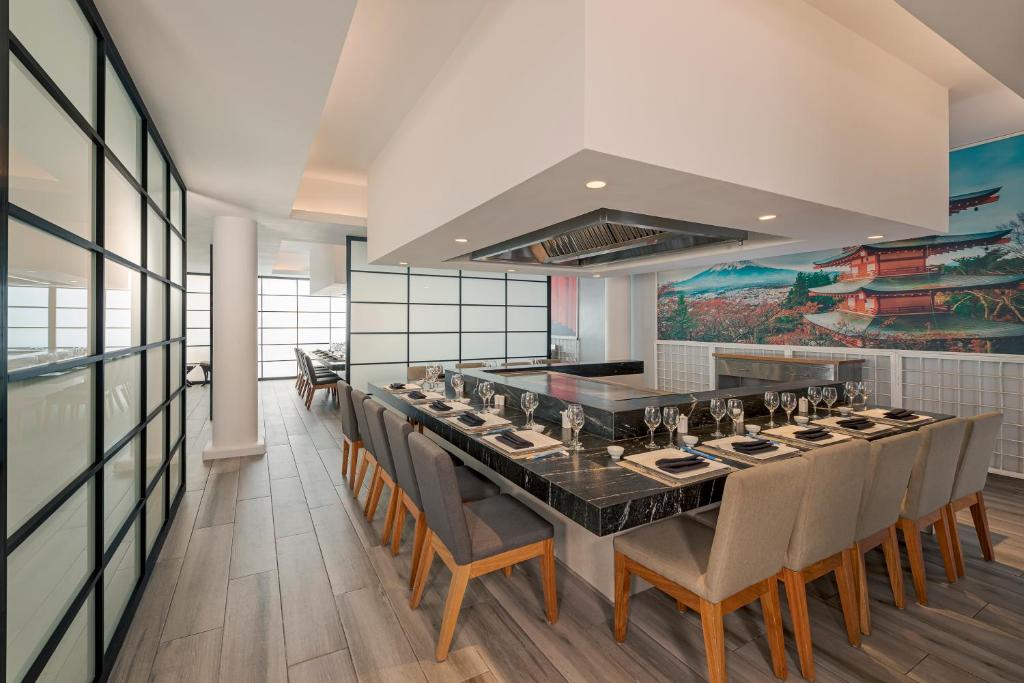 Restoran või mõni muu söögikoht majutusasutuses Catalonia Punta Cana - All Inclusive
