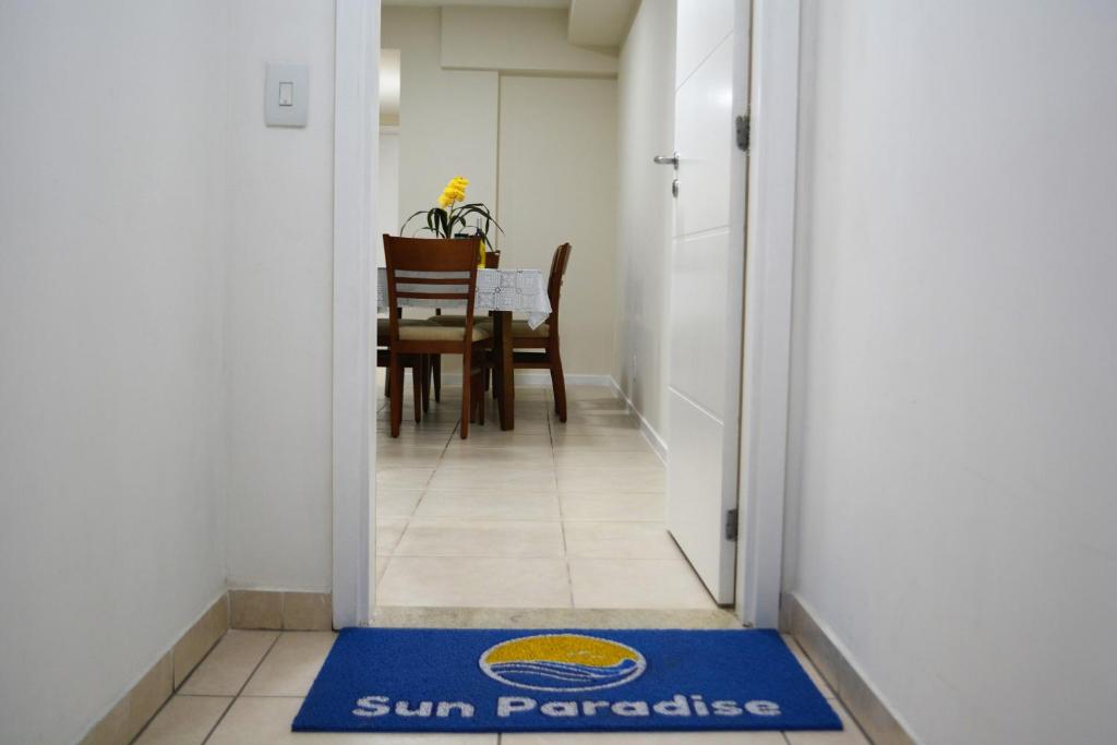 Sun Paradise - JTR - Four-Bedroom Apartment