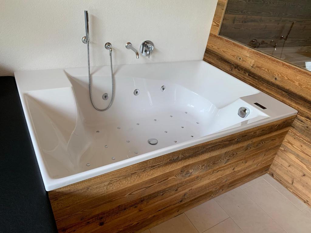 Koupelna v ubytování Palace Luxury Wellness Apartment and Boutique Hotel Ski-in-out