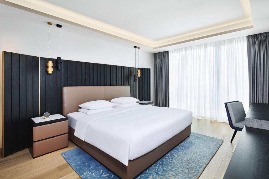 Grand Hyatt Athens - King Suite