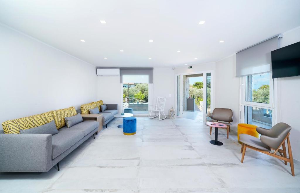 Iliomagic Luxury Suites Thassos - 18