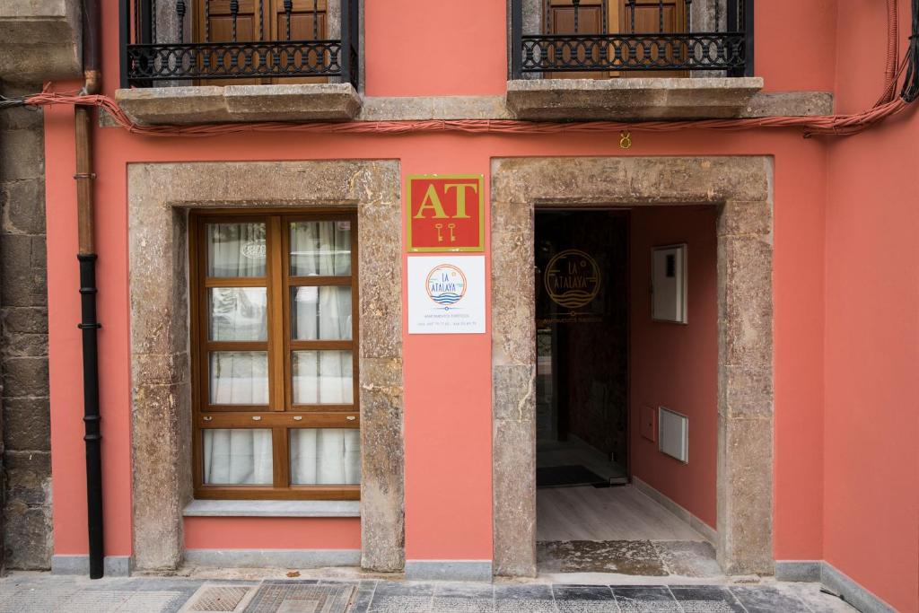 Φωτογραφία από το άλμπουμ του LA ATALAYA σε Ribadesella