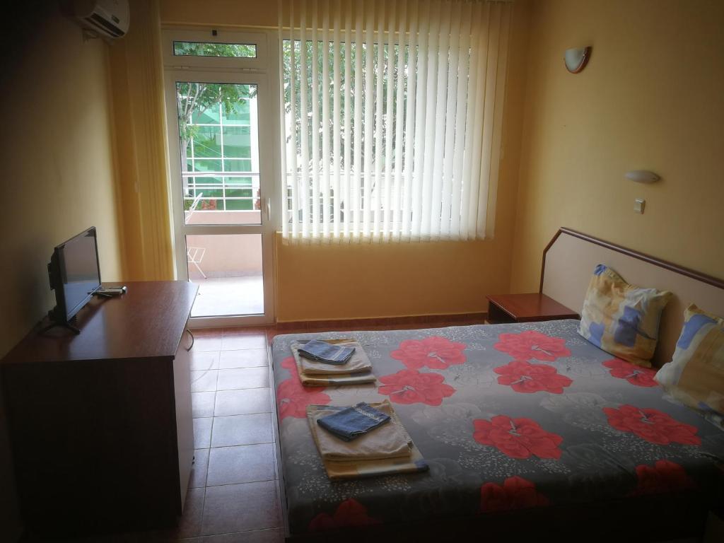 Two-Bedroom Suite with Balcony