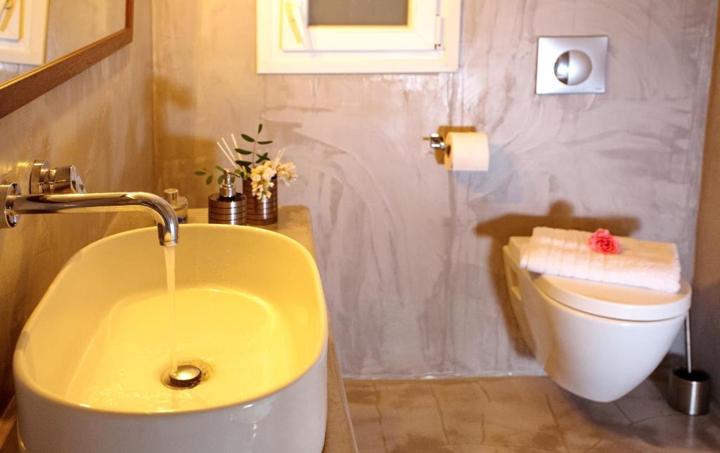 Ein Badezimmer in der Unterkunft Lazy Lizard