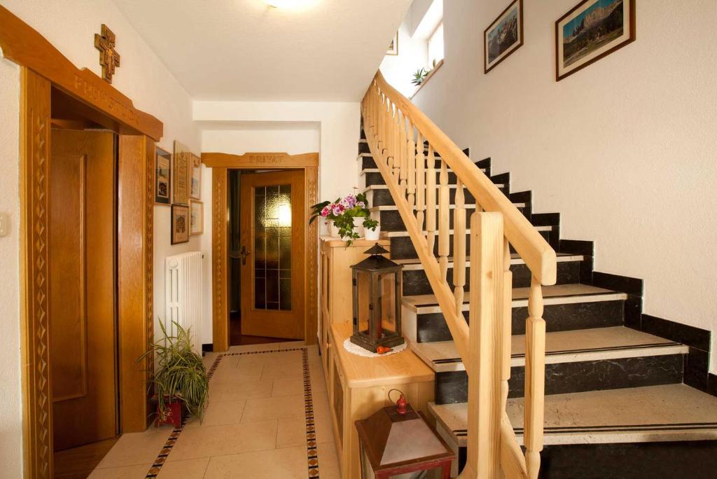 Zdjęcie z galerii obiektu Garni Gran Pré w mieście Corvara