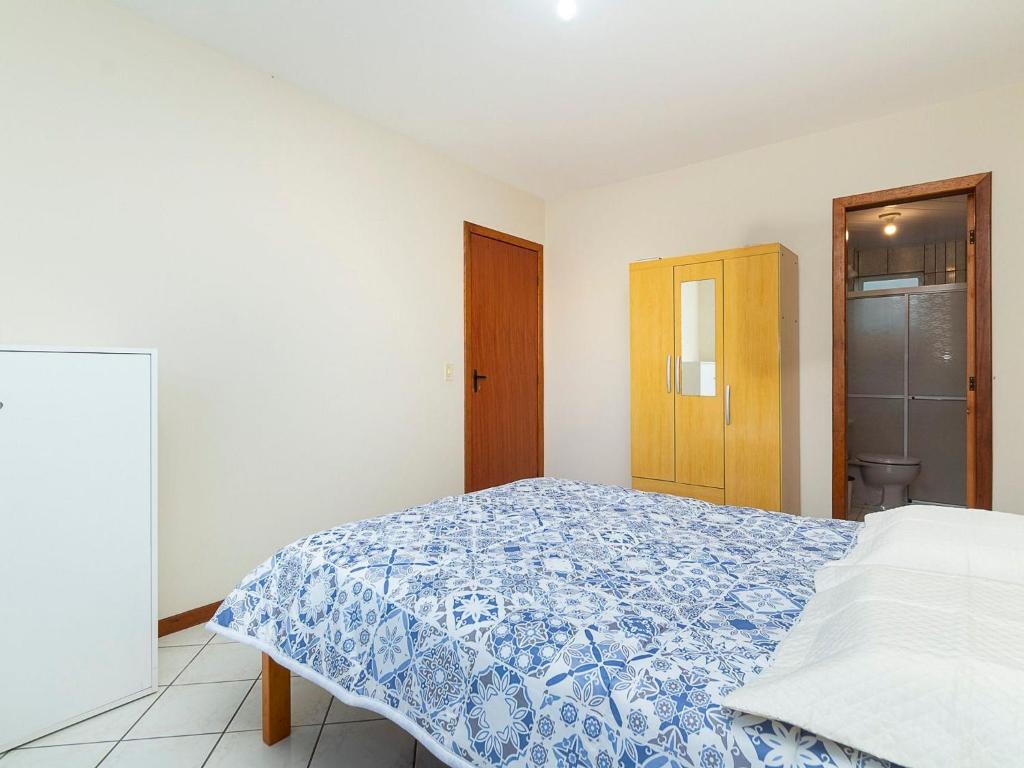  Aluguel de Apartamento 3 quartos sendo 1 suíte para 8 pessoas na Praia Bombas