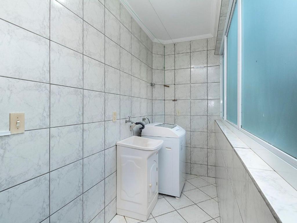  Aluguel de Apartamento 3 quartos sendo 1 suíte para 8 pessoas na Praia Bombas