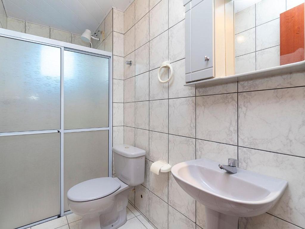  Aluguel de Apartamento 3 quartos sendo 1 suíte para 8 pessoas na Praia Bombas