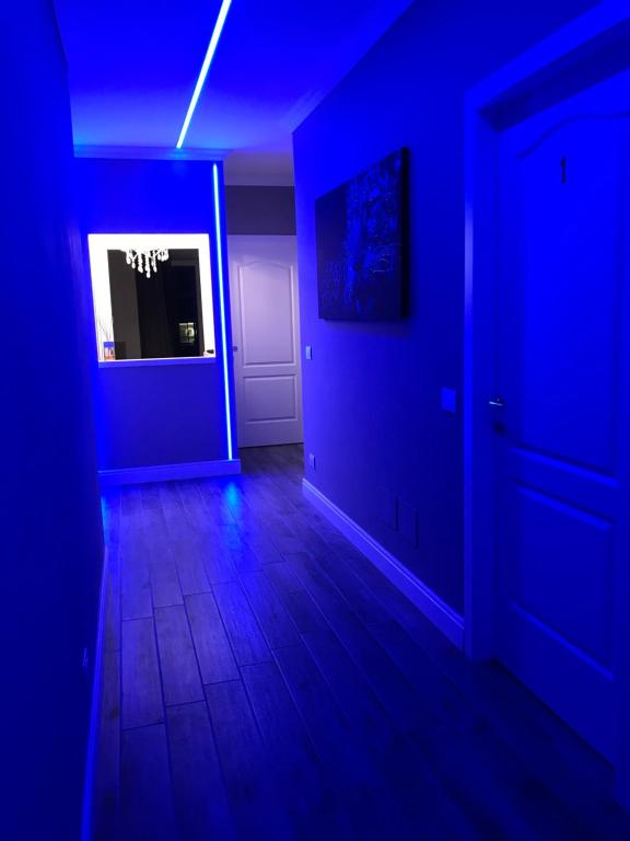 TV a/nebo společenská místnost v ubytování Luxury Suite