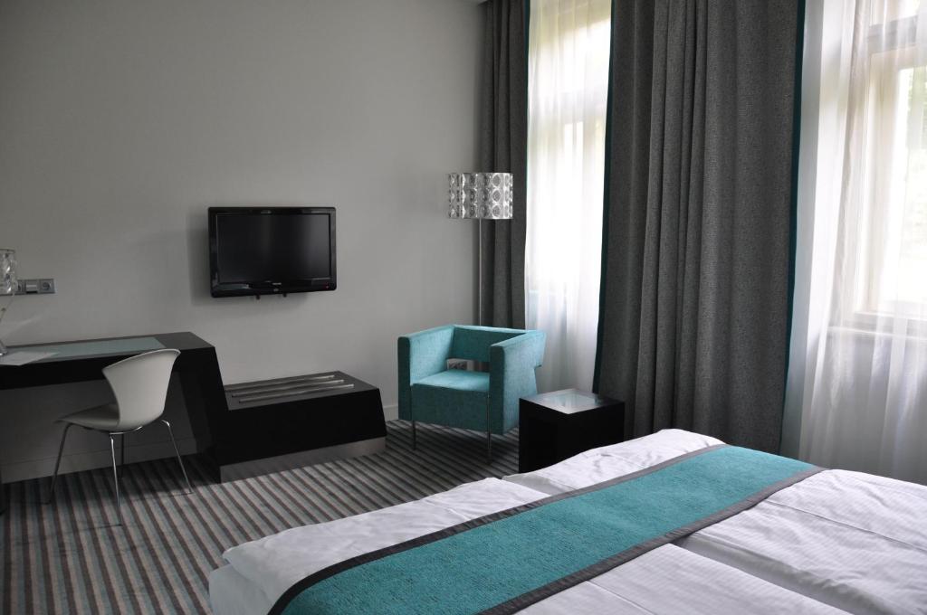 Red & Blue Design Hotel Prague - Resim 21