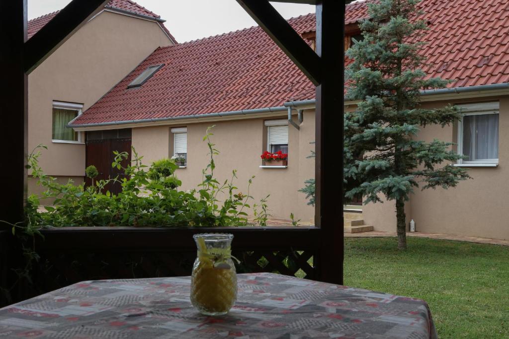 Zahrada ubytování Silentium Garden Apartman Sárvár