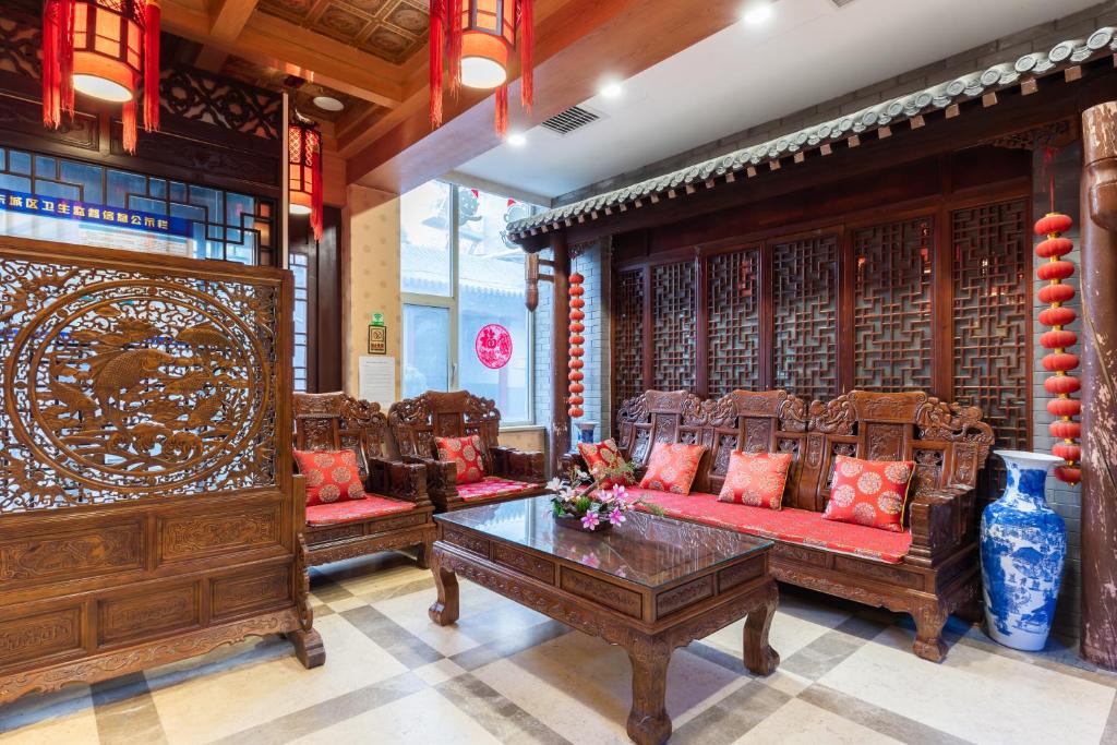 Chinese Culture Boutique Hotel-Tangfu,Traditional Chinese Theme,Heart of Beijing,Near Forbidden City,Tiananmen Square,Hutongs,Metro Access,Free Coffee,tea,Laundry的休息区