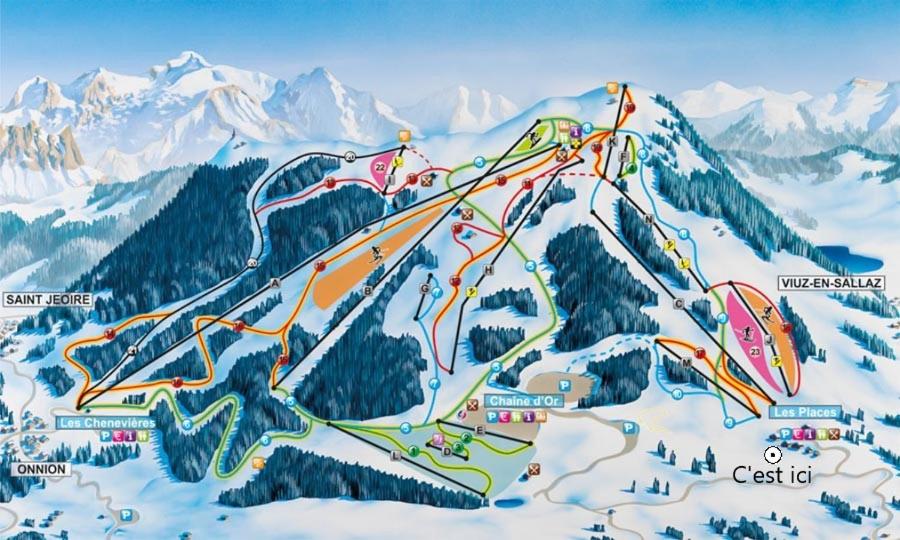 a map of a ski slope with mountains at Les Brasses in Viuz-en-Sallaz