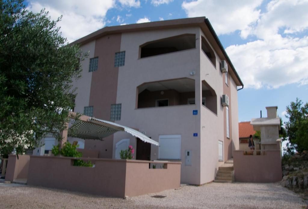 Φωτογραφία από το άλμπουμ του Apartman Lavanda σε Maslenica