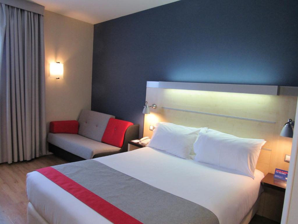 Holiday Inn Express Madrid-Getafe, an IHG Hotel, Getafe ...