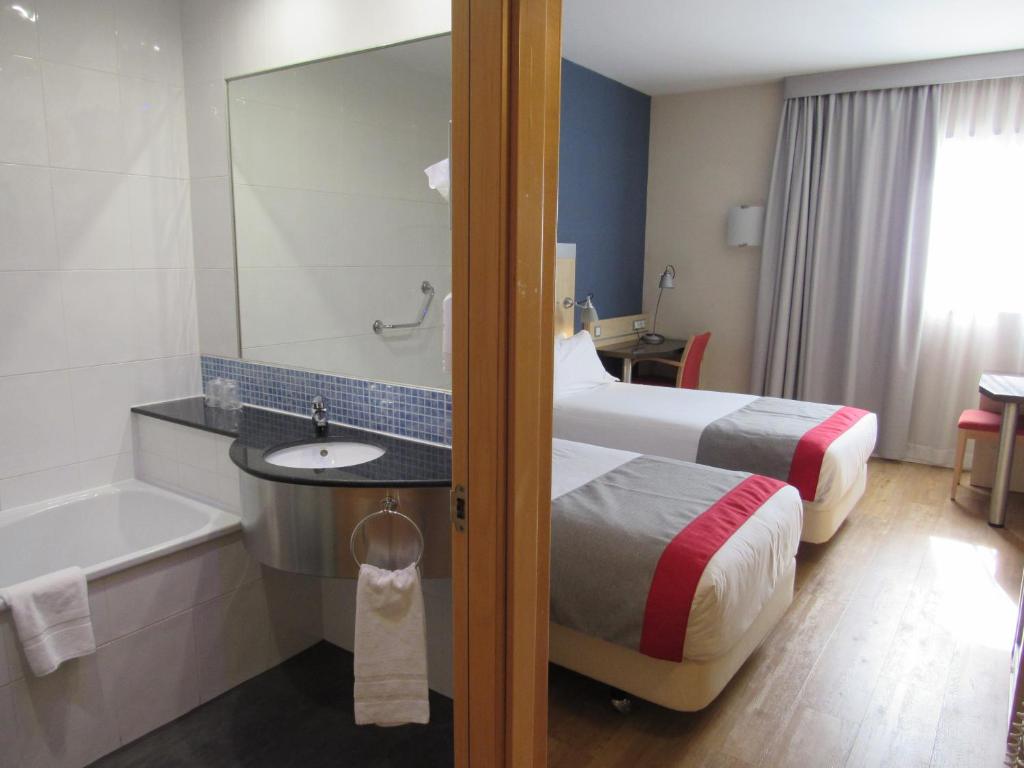 Holiday Inn Express Madrid-Getafe, an IHG Hotel, Getafe ...