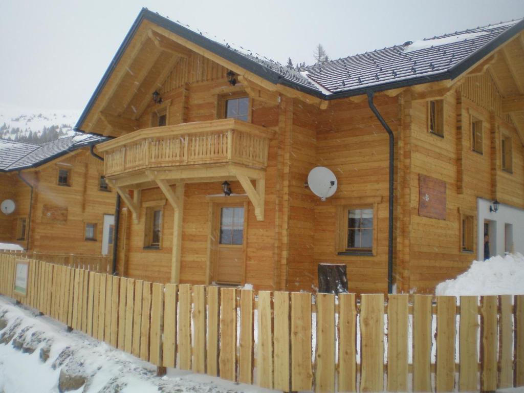 Budova, v ktorej sa horská chata nachádza