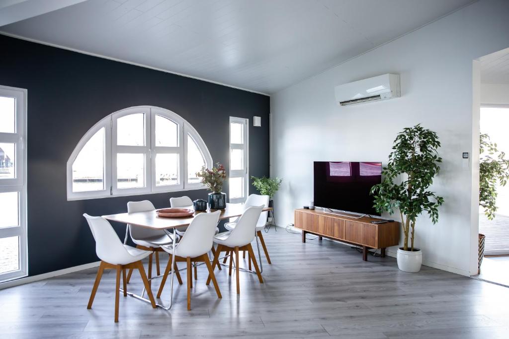 Floating Villa Bergen - Casa Flotante