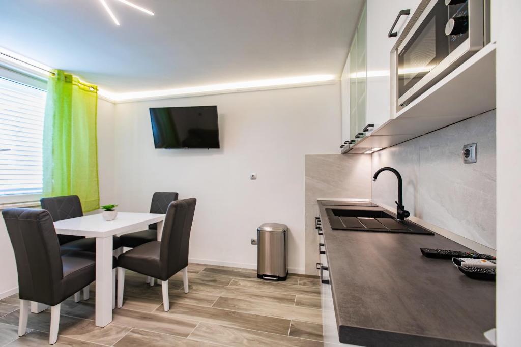 Centrale apartment 2 bedroms free parking