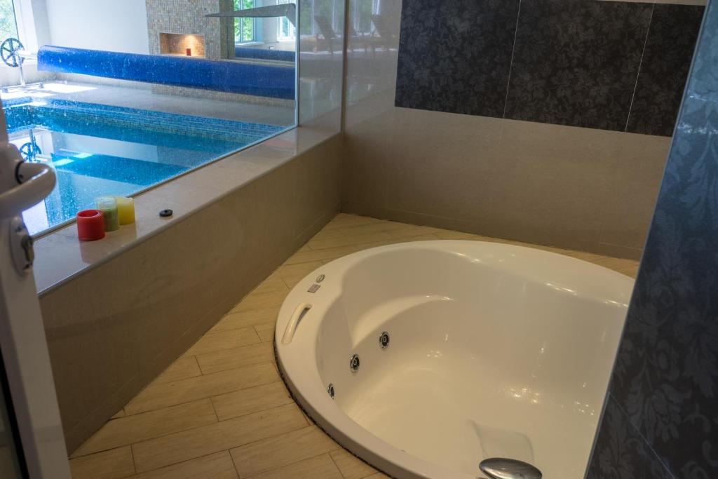 Koupelna v ubytování Spa & wellness Villa Garetov Konak