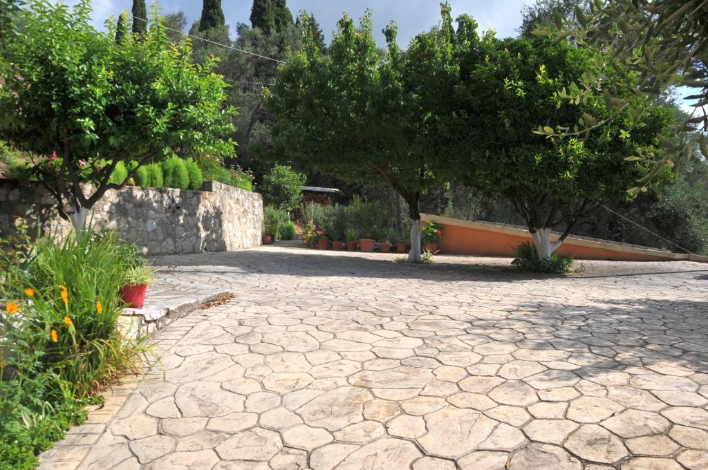 Vonkajšia záhrada v ubytovaní Erotokritos Sea View Home