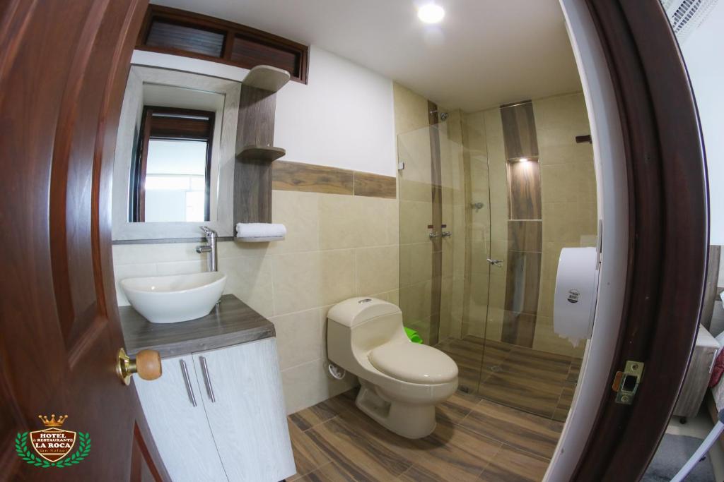 Koupelna v ubytování Hotel La Roca San Rafael