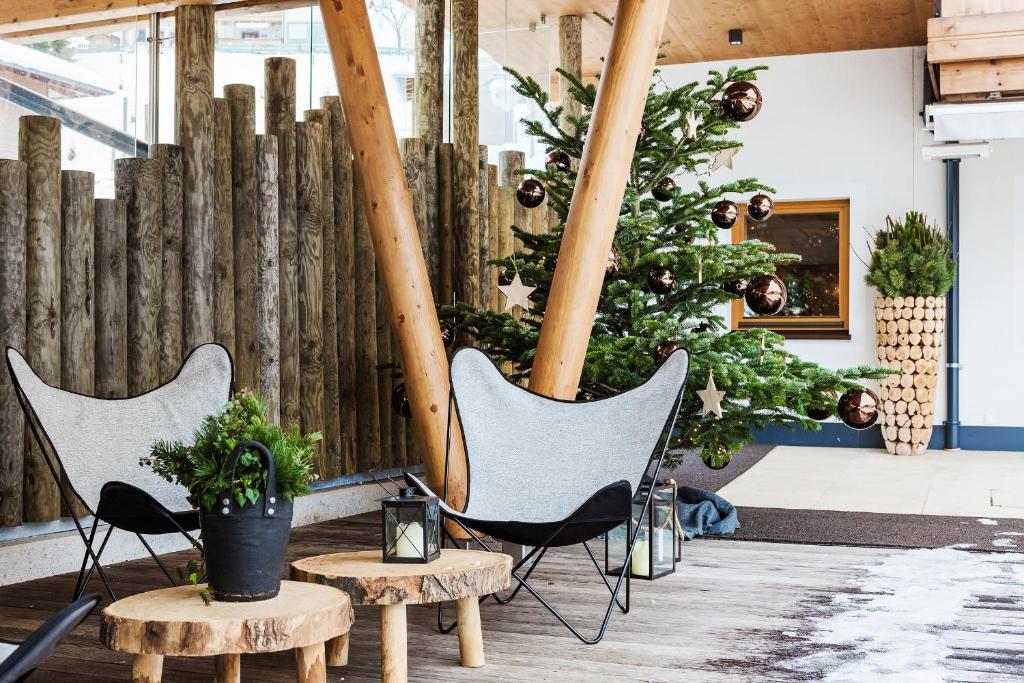 Posezení v ubytování Hotel Sonnegg