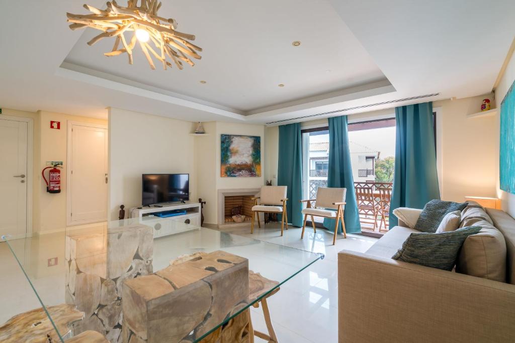 CAROB APARTMENT - BY MAYORAL (FALÉSIA BEACH) - Deluxe Apartment
