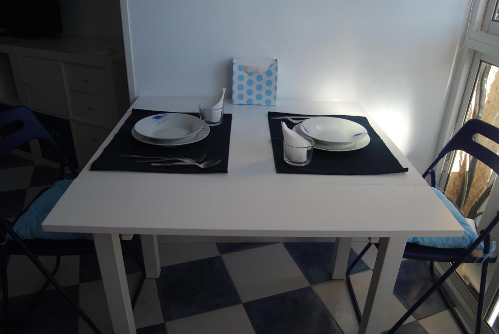 Zdjęcie z galerii obiektu M3 904 Azul Mediterráneo bonito y confortable estudio w mieście Benalmádena