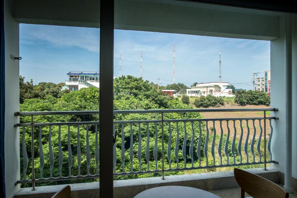 Balkón nebo terasa v ubytování Breeze Bay Hotel