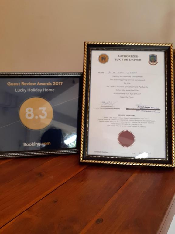 Certifikát, hodnocení, plakát nebo jiný dokument vystavený v ubytování Lucky Holiday Home