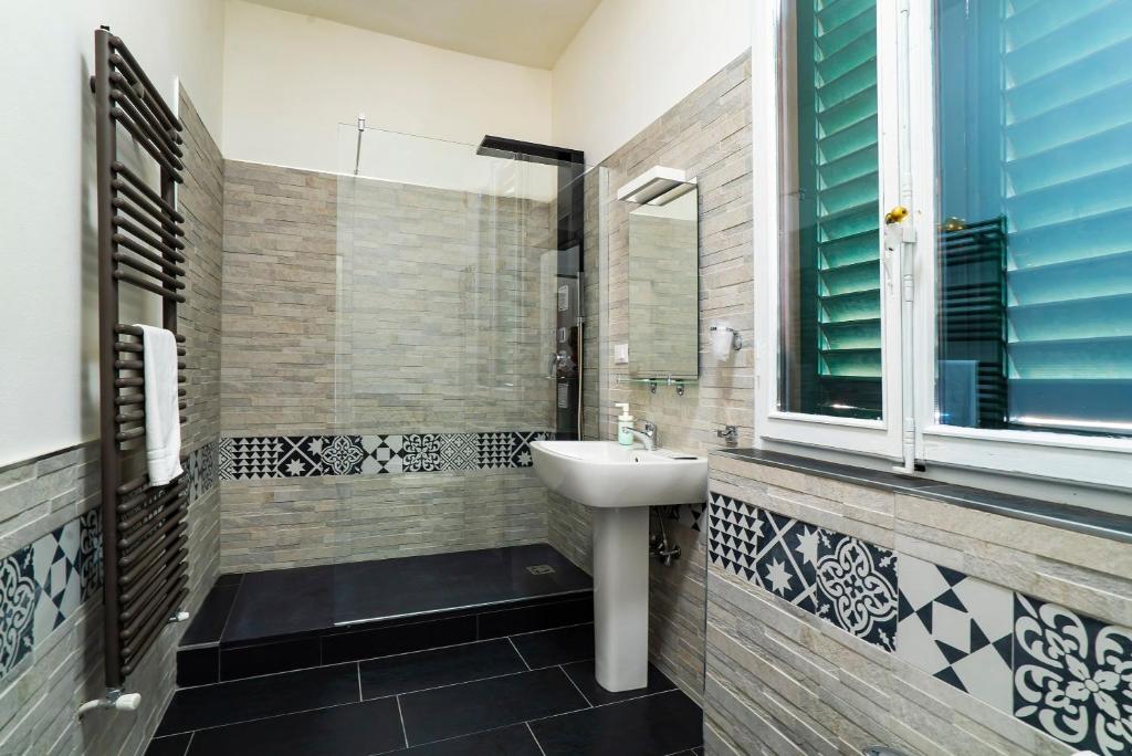 A bathroom at B&B La Cittadella