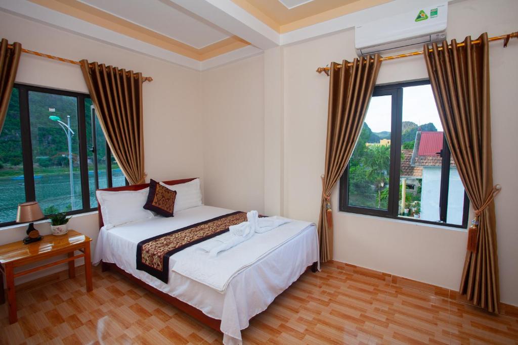 Applebee's Homestay - 17