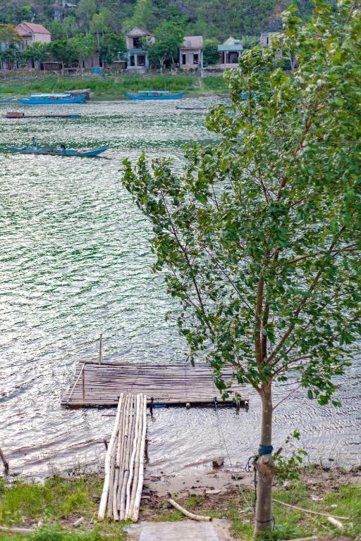 Applebee's Homestay - 12